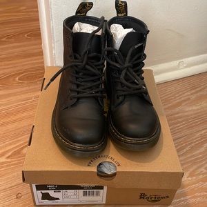 COPY - Kids Dr Martens